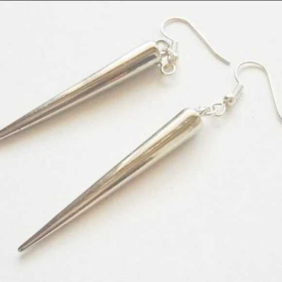 Silver Spike lightweight earrings .925 sterling silver fishhook - Picture 1 of 3